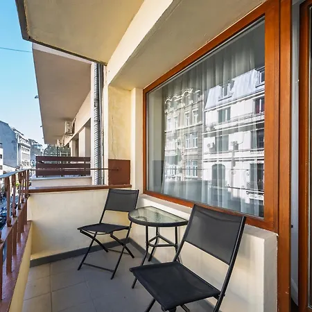 Apartment Victoriei 1br Flat - Spectacular Boulevard Views Bucharest